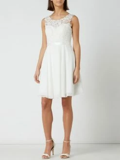 Auslauf 😉 Luxuar Brautkleid Mit Floralen Stickereien - Offwhite ✨