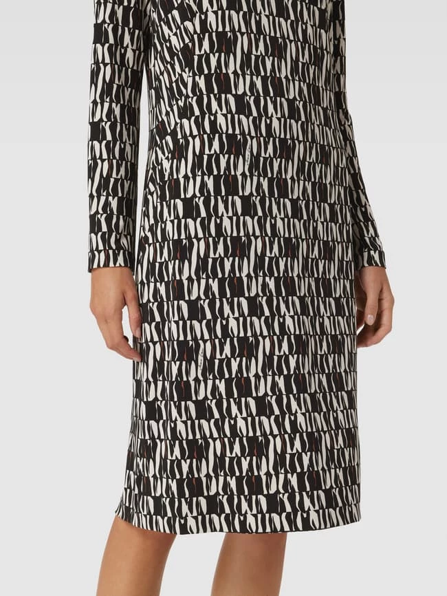 Angebote 😍 Marc Cain Knielanges Kleid Mit Label-Details - Schwarz 🧨 – Bild 3